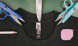 Gifts with heart: Support the women and men of Joyya Image