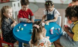 Ministry with Preschoolers: Connecting with God Image